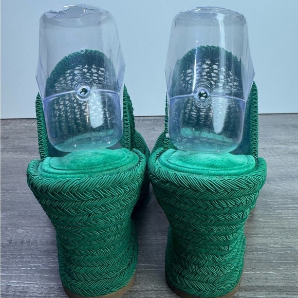 Toni Bianco Matrix Wedge Jade Green Woven Sandals size 7/7.5 - Picture 5 of 10